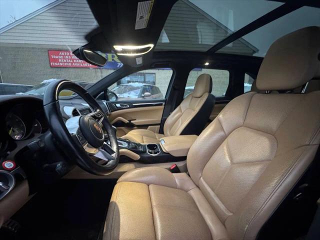 2016 Porsche Cayenne E-Hybrid S