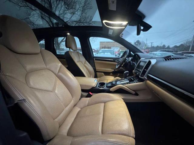 2016 Porsche Cayenne E-Hybrid S