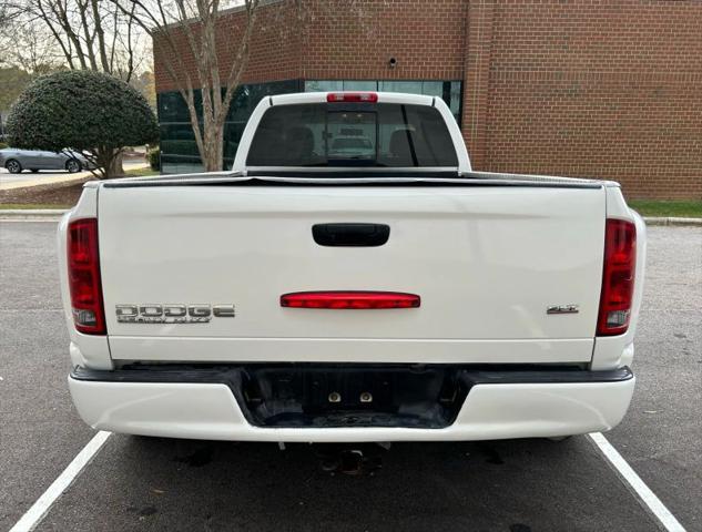 2004 Dodge Ram 3500 SLT/Laramie