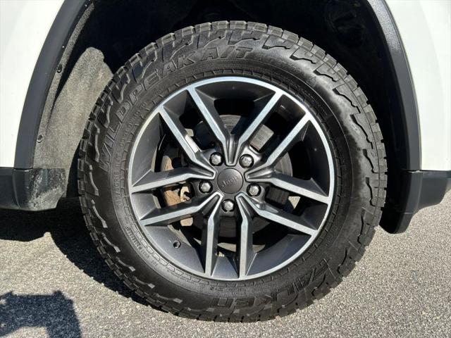 2020 Jeep Grand Cherokee Laredo E 4x4