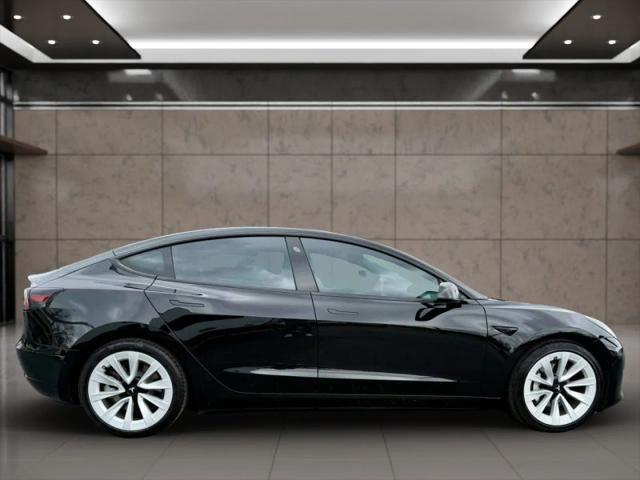 2021 Tesla Model 3 Standard Range Plus Rear-Wheel Drive