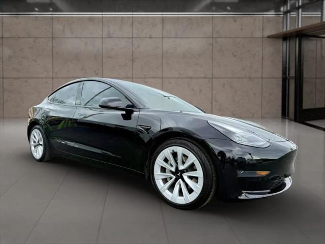 2021 Tesla Model 3 Standard Range Plus Rear-Wheel Drive