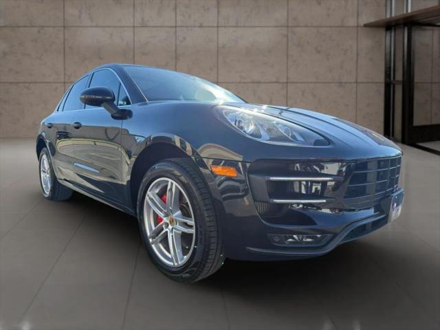 2016 Porsche Macan Turbo