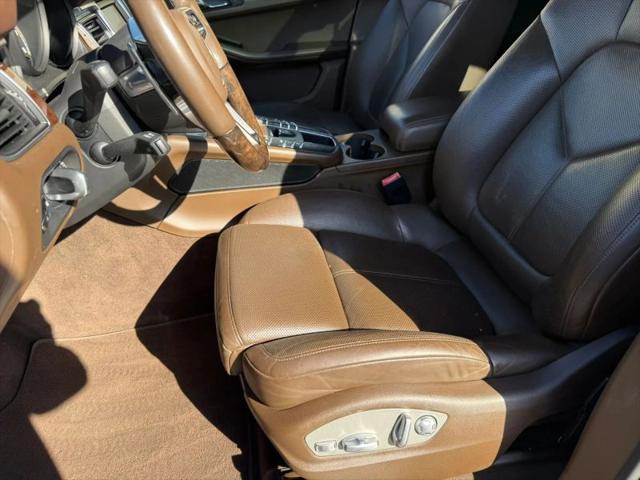 2016 Porsche Macan Turbo