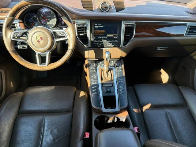 2016 Porsche Macan Turbo