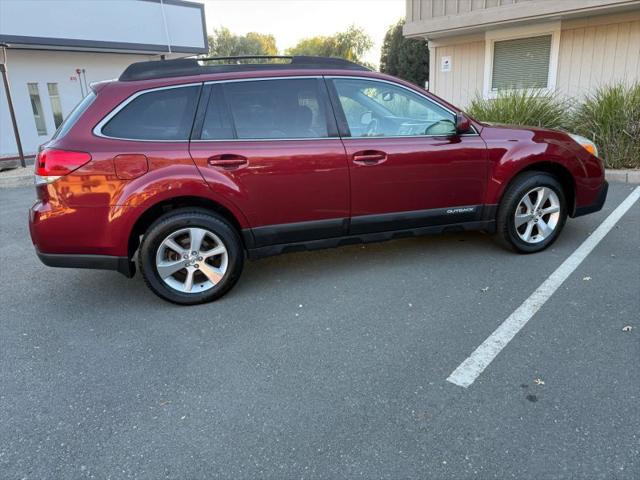 2013 Subaru Outback 2.5i Limited