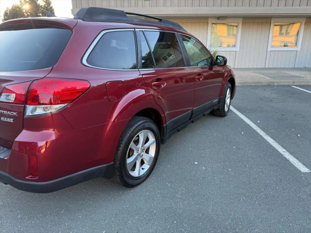 2013 Subaru Outback 2.5i Limited