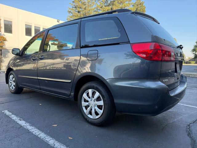 2008 Toyota Sienna CE