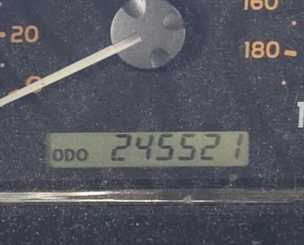 2006 Toyota Sequoia Limited V8