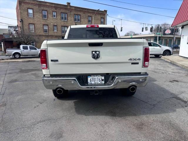 2017 Ram 1500 Laramie Crew Cab 4x4 57 Box