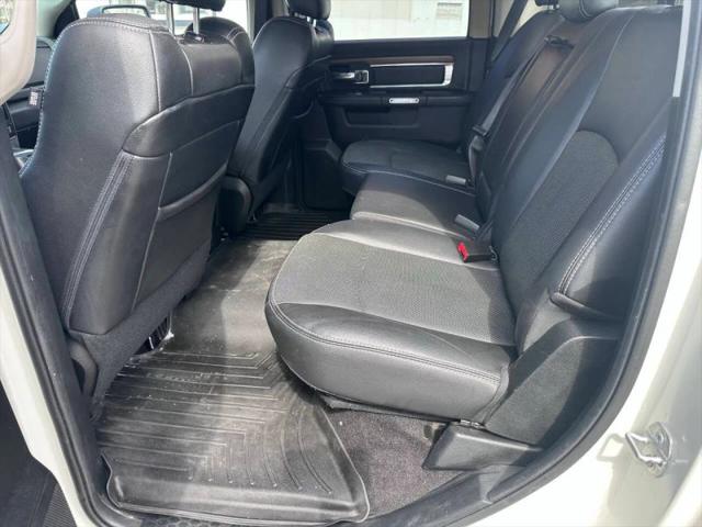 2017 Ram 1500 Laramie Crew Cab 4x4 57 Box