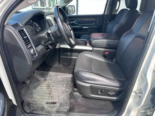 2017 Ram 1500 Laramie Crew Cab 4x4 57 Box