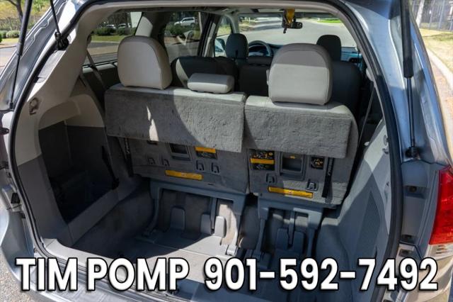 2011 Toyota Sienna XLE V6