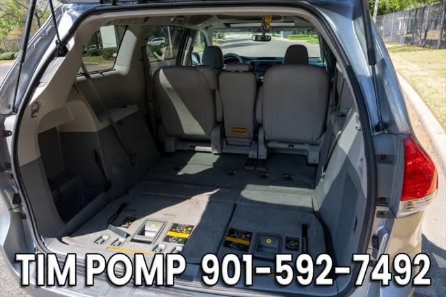 2011 Toyota Sienna XLE V6