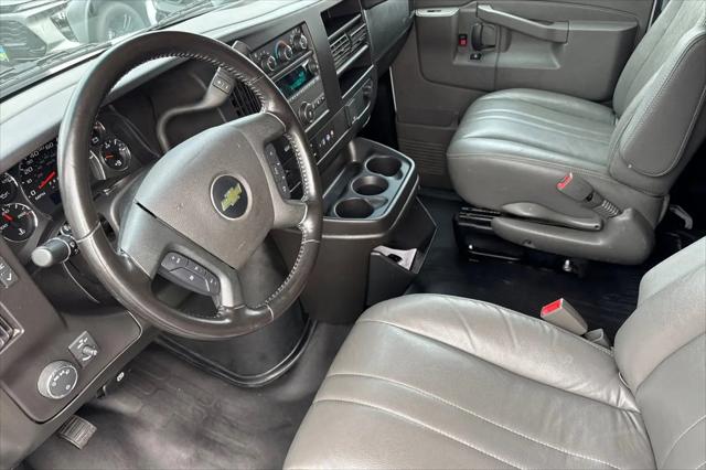 2023 Chevrolet Express Cargo Van RWD 2500 Extended Wheelbase WT