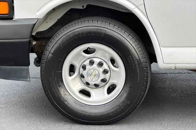 2023 Chevrolet Express Cargo Van RWD 2500 Extended Wheelbase WT