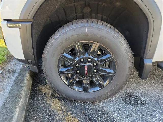 2026 GMC Sierra 3500HD Crew Cab, Long Bed, AT4, 4WD