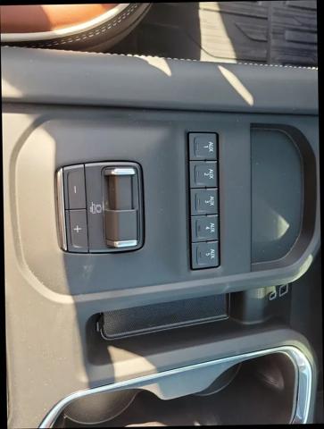 2025 GMC Sierra 3500HD 4WD Crew Cab Long Bed Denali Ultimate