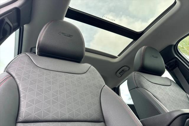 2027 Chevrolet Bolt RS FWD
