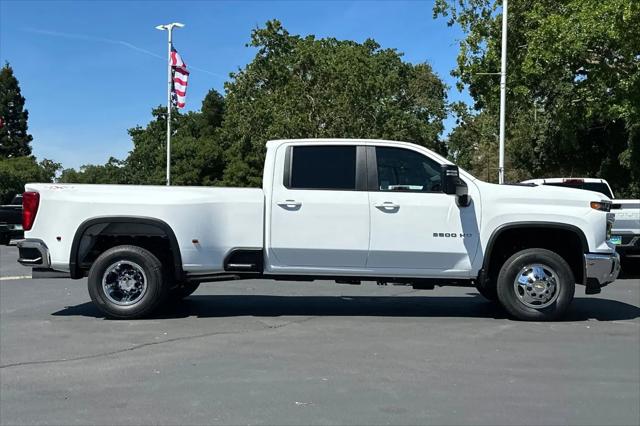 2026 Chevrolet Silverado 3500HD Crew Cab, Long Bed, LT Dual Rear Wheel, RWD