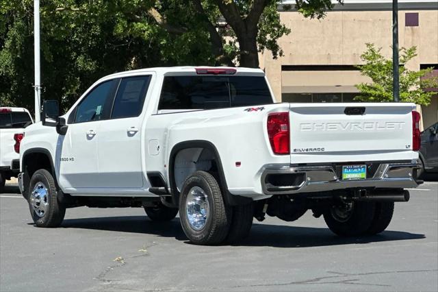 2026 Chevrolet Silverado 3500HD Crew Cab, Long Bed, LT Dual Rear Wheel, RWD