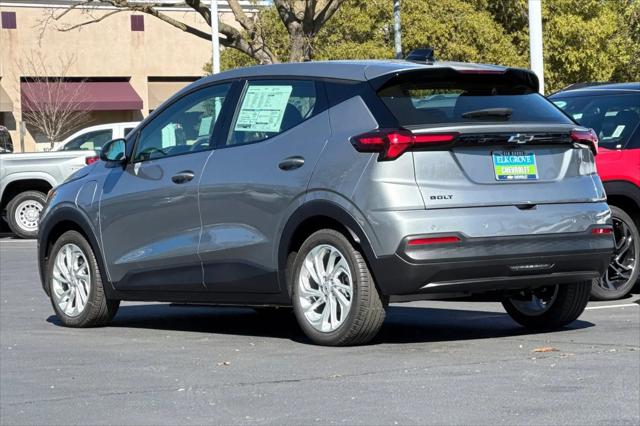 2027 Chevrolet Bolt LT FWD