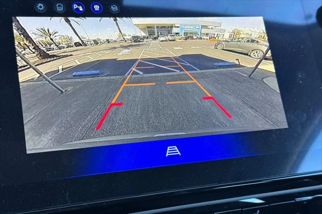 2027 Chevrolet Bolt LT FWD