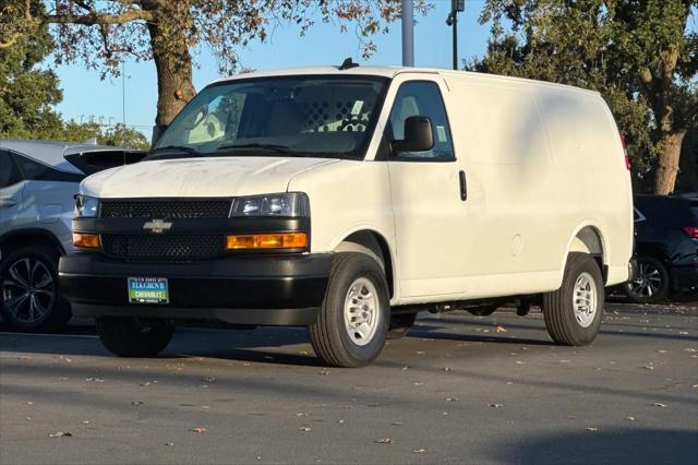 2025 Chevrolet Express Cargo Van RWD 2500 Regular Wheelbase WT