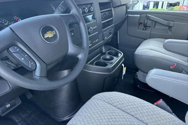2025 Chevrolet Express Cargo Van RWD 2500 Regular Wheelbase WT