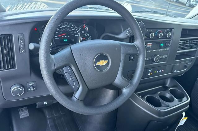 2025 Chevrolet Express Cargo Van RWD 2500 Regular Wheelbase WT