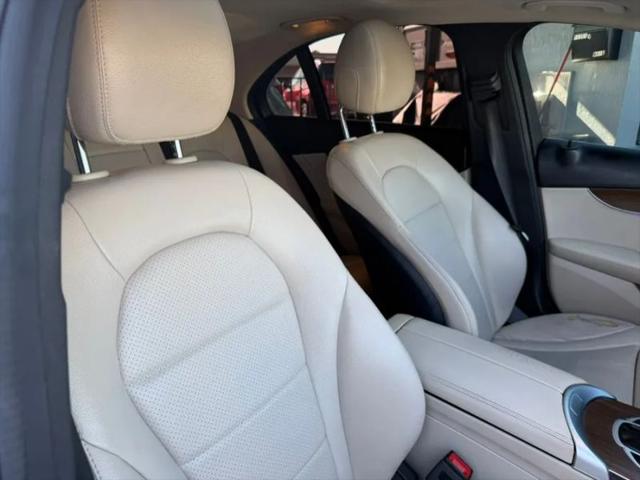 2019 Mercedes-Benz C-CLASS C 300 C 300