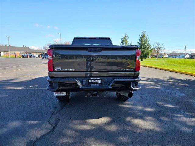 2022 Chevrolet Silverado 2500HD 4WD Crew Cab Long Bed Custom