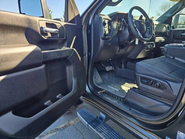 2022 Chevrolet Silverado 2500HD 4WD Crew Cab Long Bed Custom