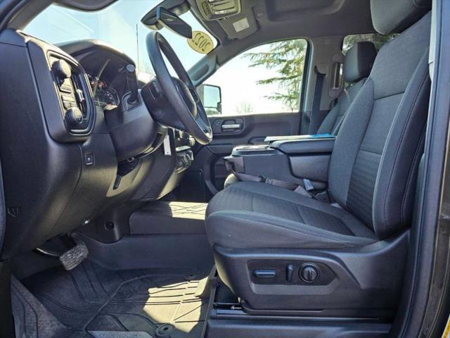2022 Chevrolet Silverado 2500HD 4WD Crew Cab Long Bed Custom
