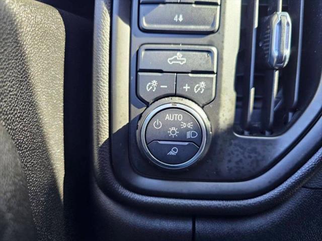 2022 Chevrolet Silverado 2500HD 4WD Crew Cab Long Bed Custom