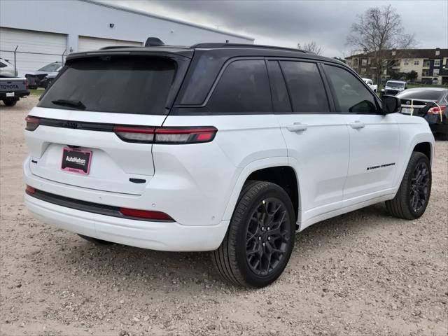 2026 Jeep Grand Cherokee GRAND CHEROKEE SUMMIT 4X4
