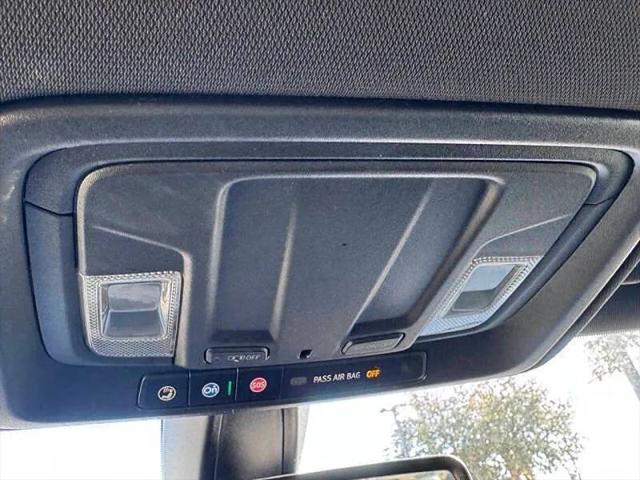 2021 GMC Sierra 1500 4WD Crew Cab Short Box AT4