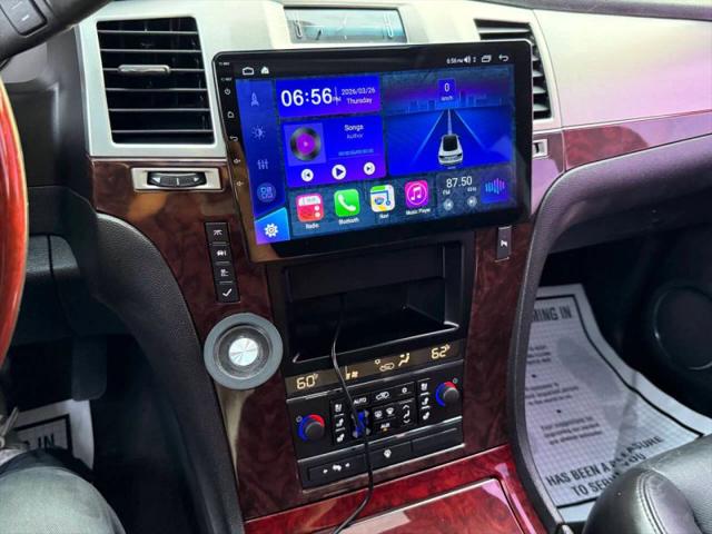 2007 Cadillac Escalade Standard