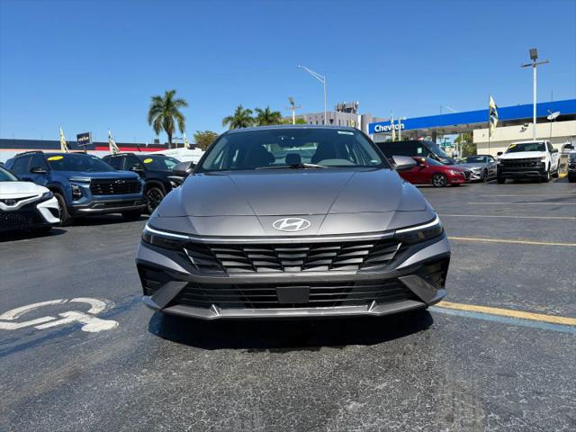 2025 Hyundai Elantra SEL Convenience