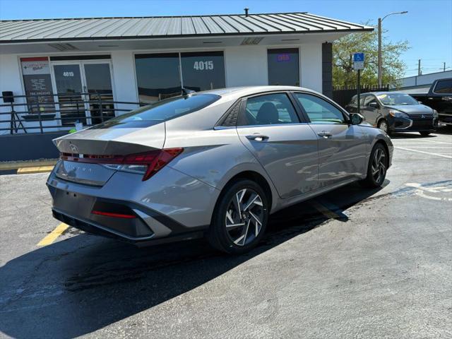 2025 Hyundai Elantra SEL Convenience