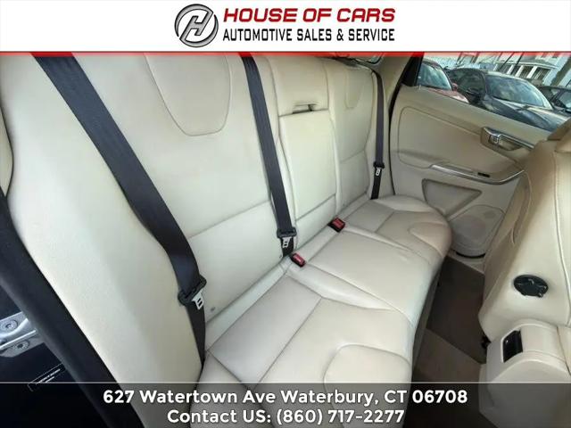 2015 Volvo XC60 T6 Premier Plus