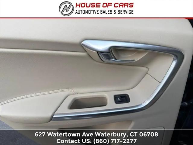 2015 Volvo XC60 T6 Premier Plus