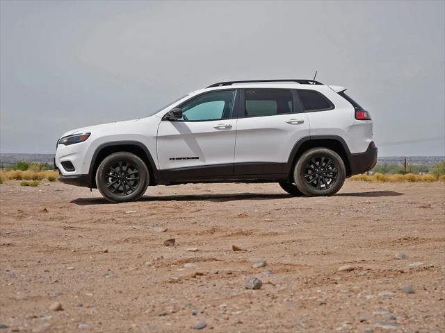 2023 Jeep Cherokee Altitude Lux 4x4