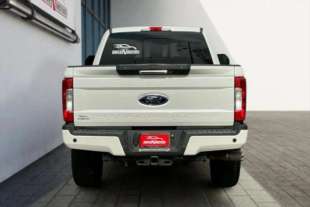 2017 Ford F-350 LARIAT