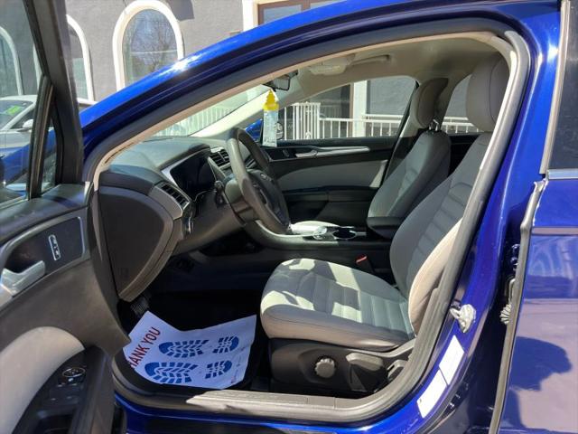 2014 Ford Fusion S