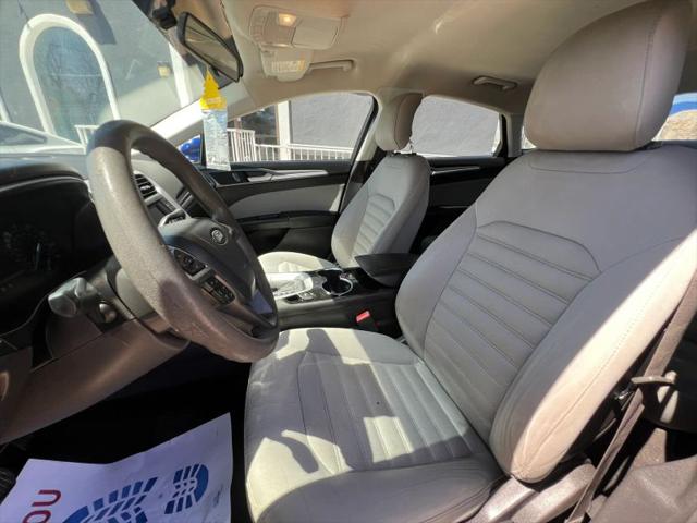 2014 Ford Fusion S
