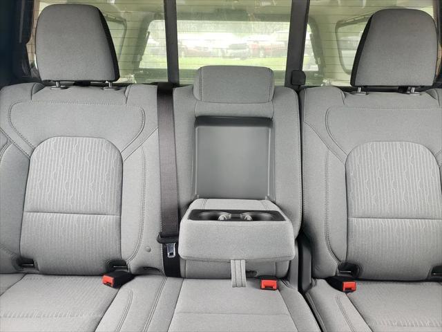 2021 Ram 1500 Big Horn Crew Cab 4x4 5'7" Box