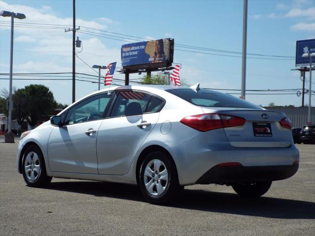 2015 Kia Forte LX