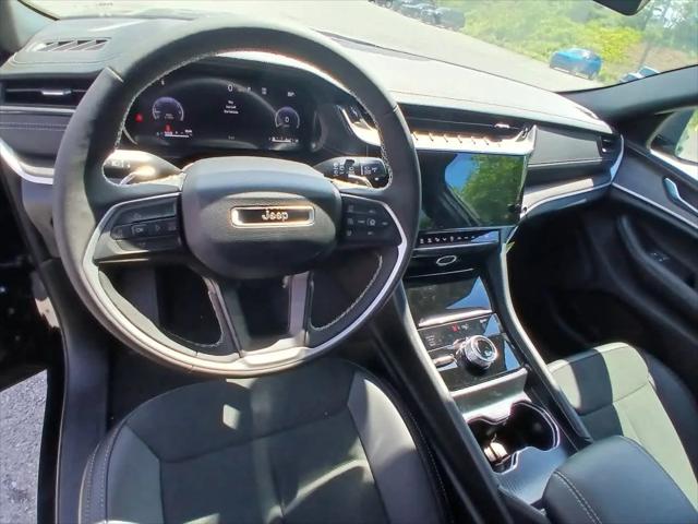 2026 Jeep Grand Cherokee Altitude 4x4
