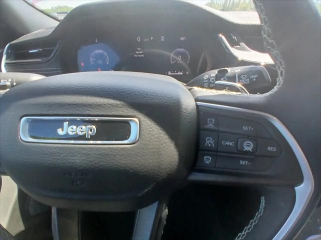 2026 Jeep Grand Cherokee Altitude 4x4